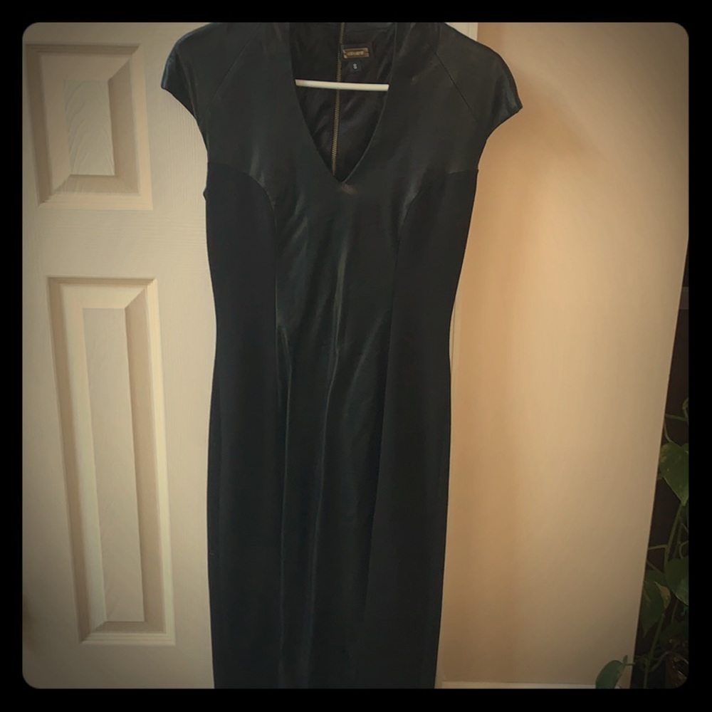Black midi dress with faux leather😻